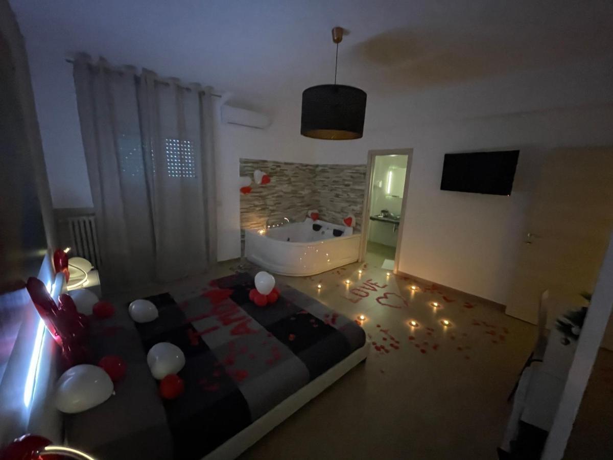 B&B La Perla & Suites บารี ภายนอก รูปภาพ